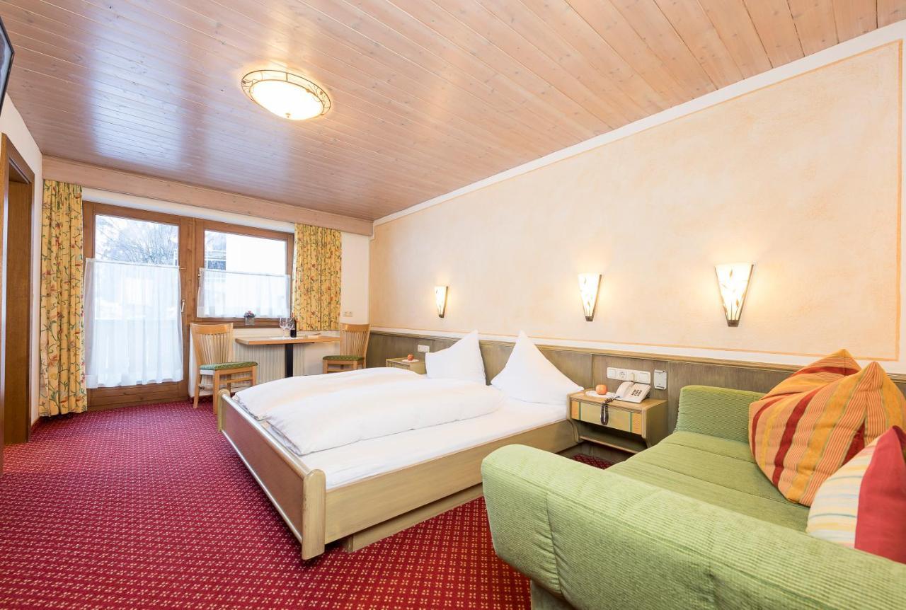 Tuxerstuebl Hotel Bagian luar foto