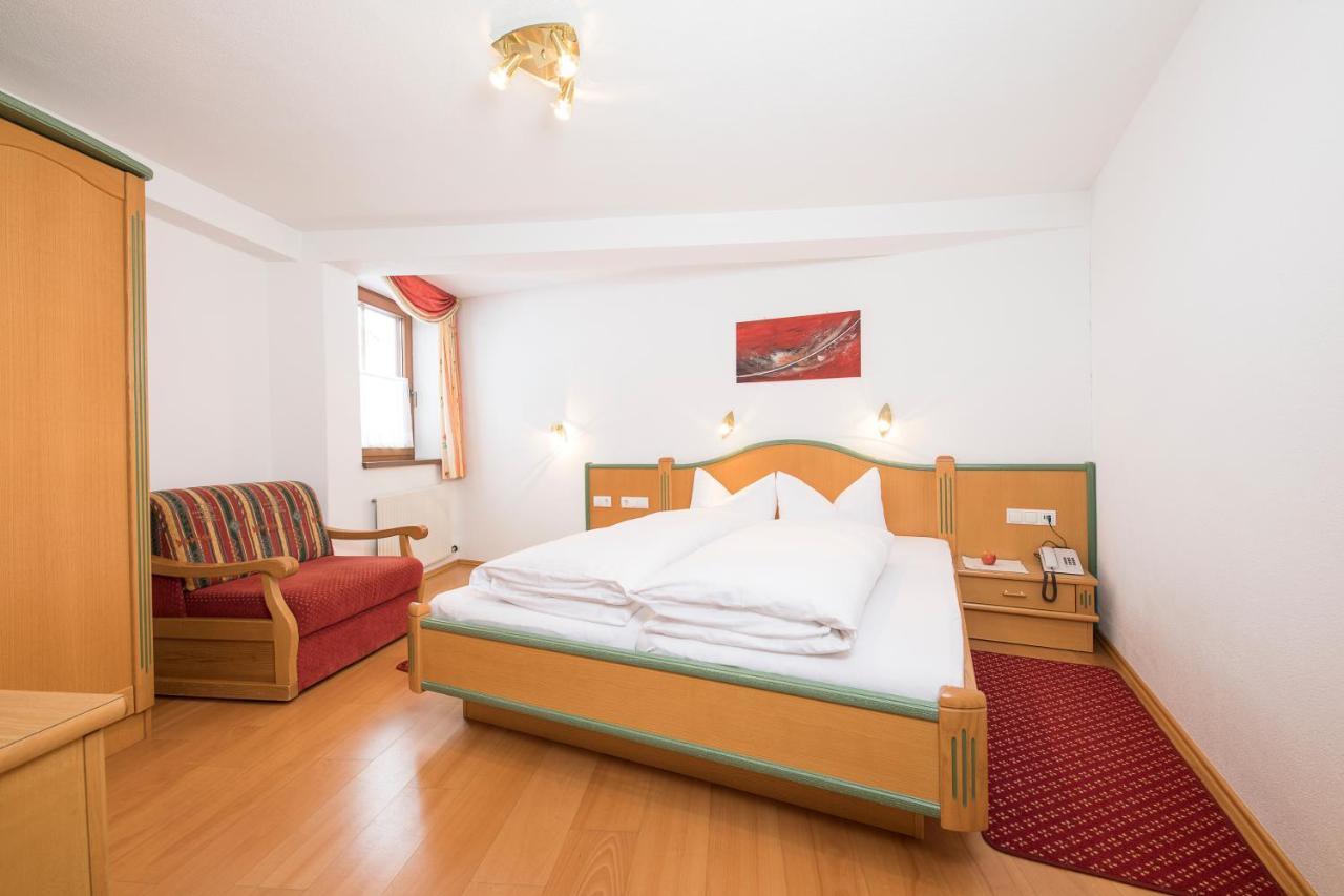 Tuxerstuebl Hotel Bagian luar foto
