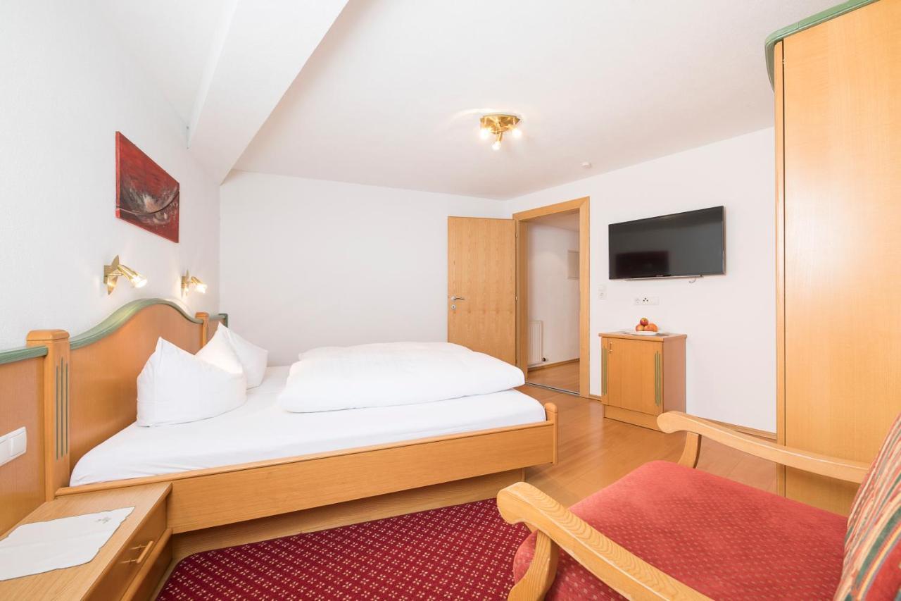 Tuxerstuebl Hotel Bagian luar foto