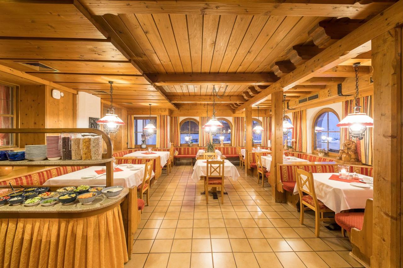 Tuxerstuebl Hotel Bagian luar foto