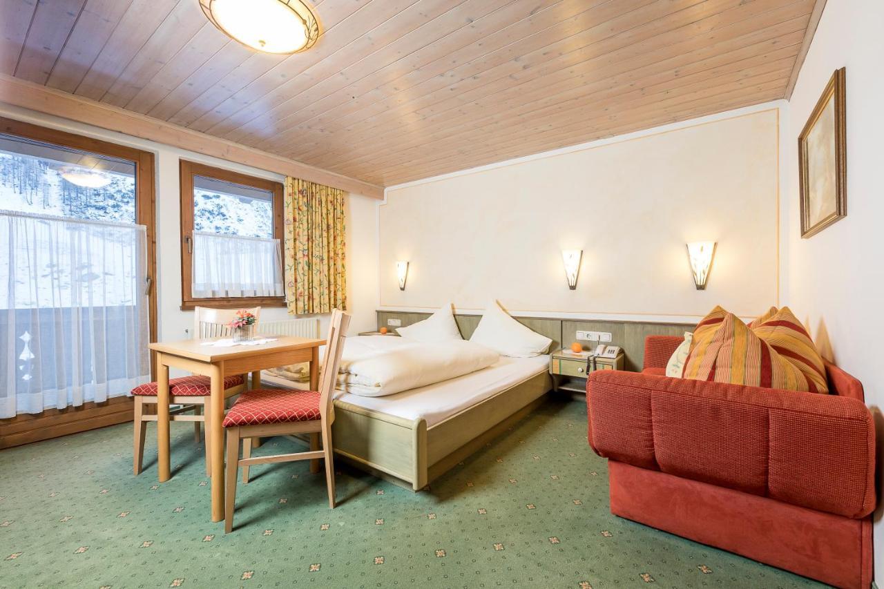 Tuxerstuebl Hotel Bagian luar foto